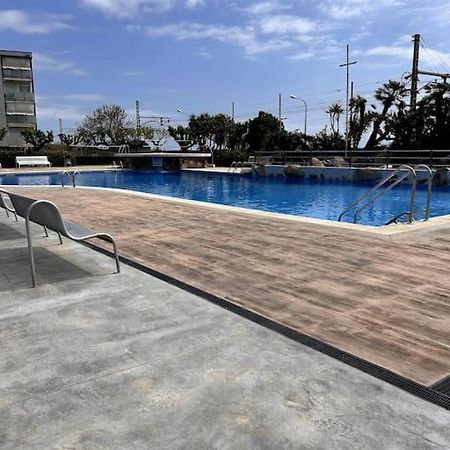 Precioso apartamento en la playa Barcelona Cabrera de Mar Exterior foto